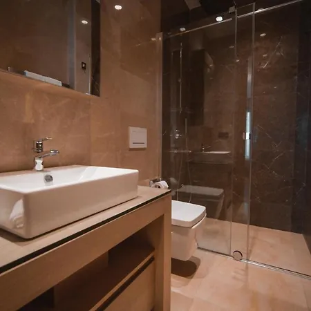 Highend Hotel & Residence