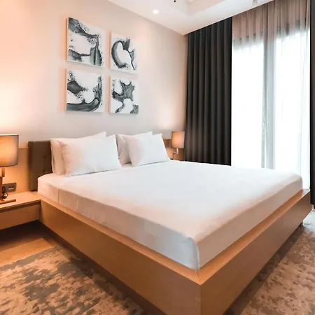 Highend Hotel & Residence 아파트